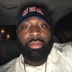 Meet your Posher, Gregory